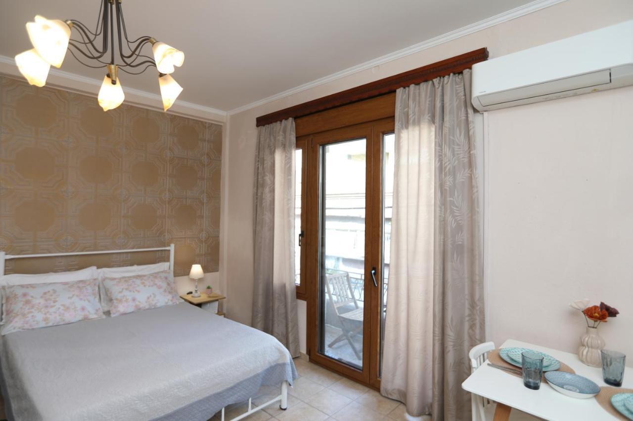 Niki'S Apartement Kavala Eksteriør billede