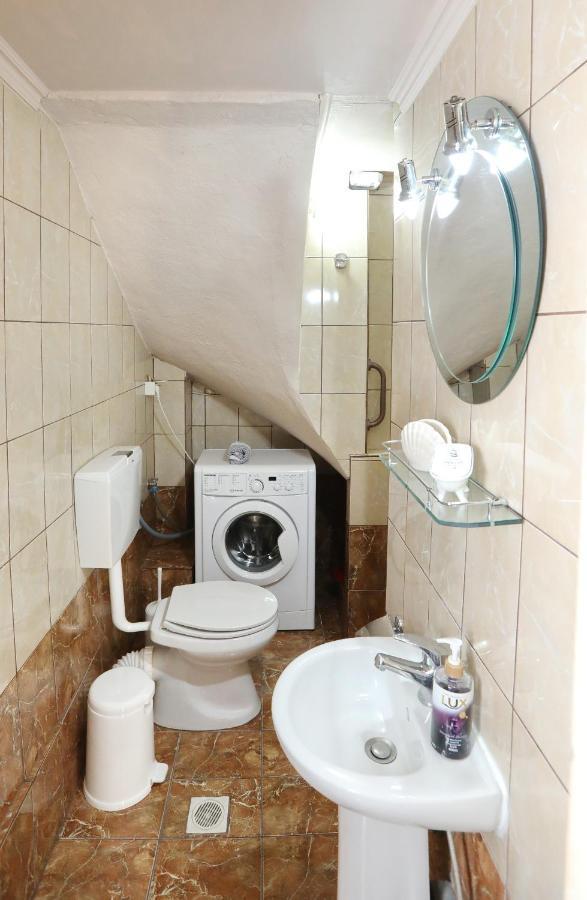 Niki'S Apartement Kavala Eksteriør billede