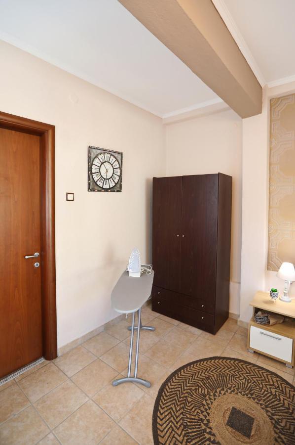 Niki'S Apartement Kavala Eksteriør billede