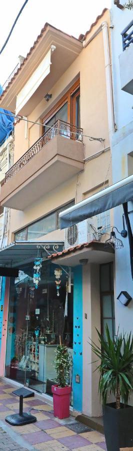 Niki'S Apartement Kavala Eksteriør billede